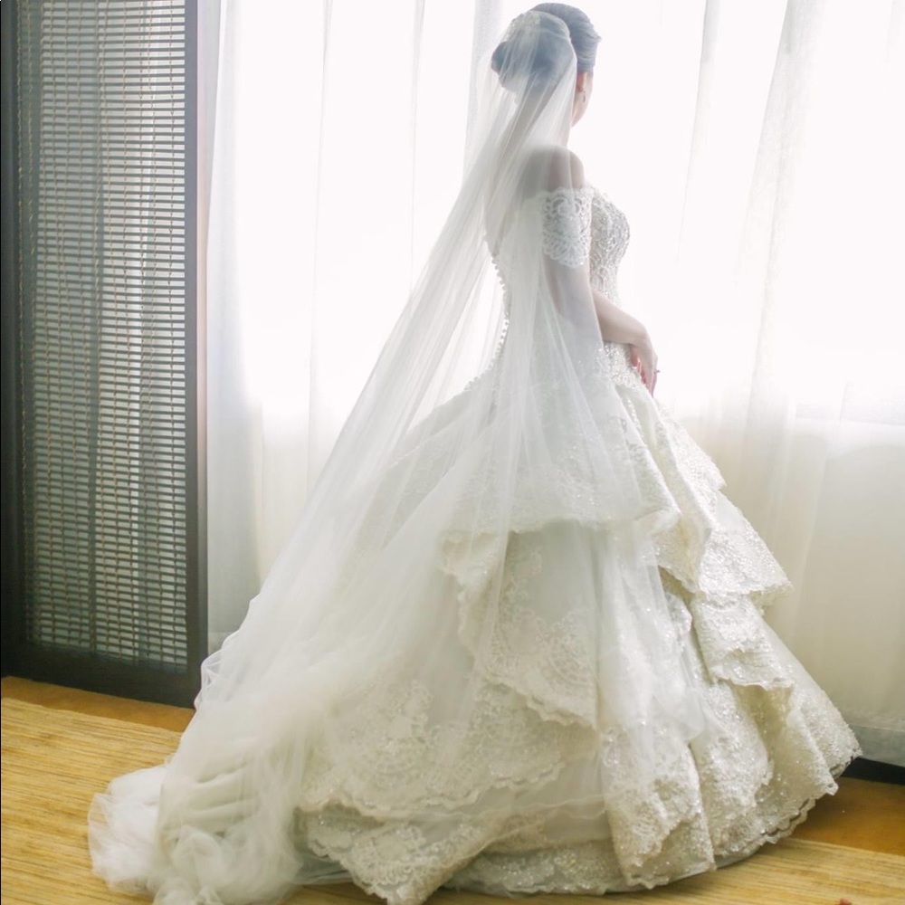 Edward Teng Wedding gown
